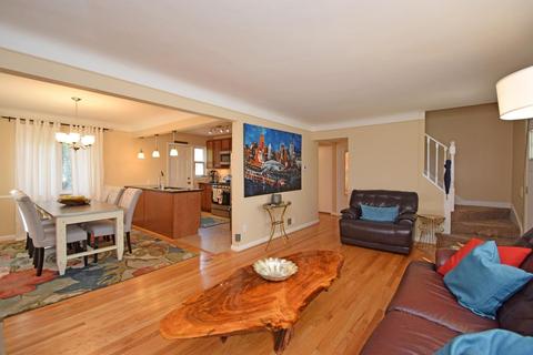 2422 Ardmore Ave, Golf Manor, OH 45237 photo 8