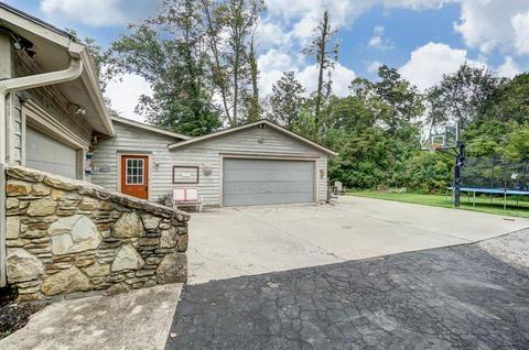 5 Legend Ct, Cincinnati, OH 45244 photo 2