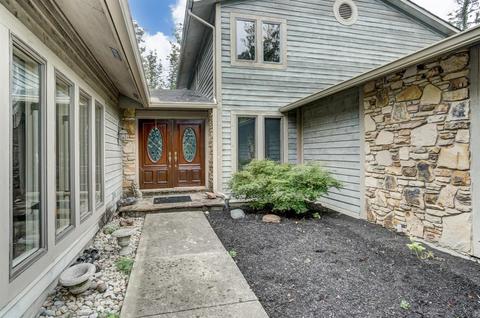 5 Legend Ct, Cincinnati, OH 45244 photo 3
