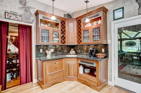 5 Legend Ct, Cincinnati, OH 45244 photo 9