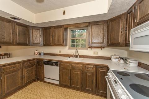 8774 Birchbark Dr, Cincinnati, OH 45249 photo 10