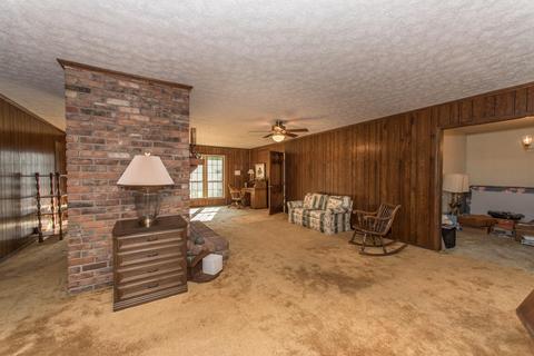 8774 Birchbark Dr, Cincinnati, OH 45249 photo 2