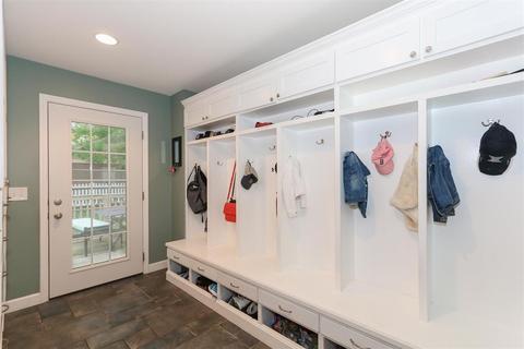 3864 Settle Rd, Mariemont, OH 45227 photo 15