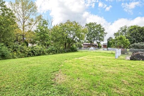 3306 Linsan Dr, Cincinnati, OH 45239 photo 18