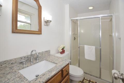 3306 Linsan Dr, Cincinnati, OH 45239 photo 13