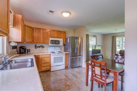 4463 Limerick Rd, Springfield, OH 45502 photo 3