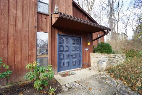 529 Shade Rd, Cincinnati, OH 45255 photo 3