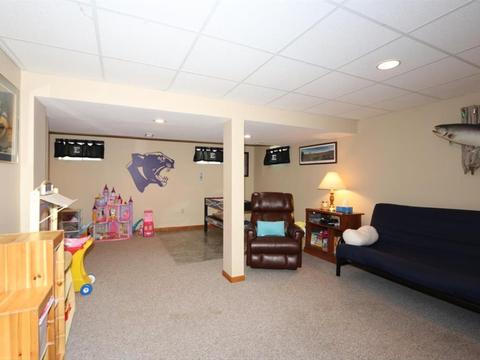 7768 Mitchell Park Dr, Cleves, OH 45002 photo 16