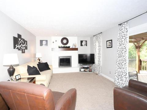 7768 Mitchell Park Dr, Cleves, OH 45002 photo 3