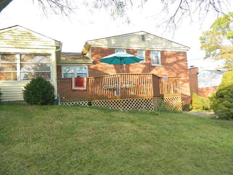 118 Junefield Ave, Greenhills, OH 45218 photo 5