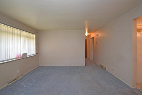 2441 Jasper Ct, Cincinnati, OH 45231 photo 8