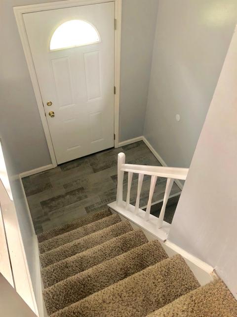 1446 Hazelgrove Dr, Cincinnati, OH 45240 photo 2