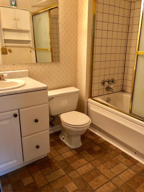 1446 Hazelgrove Dr, Cincinnati, OH 45240 photo 6