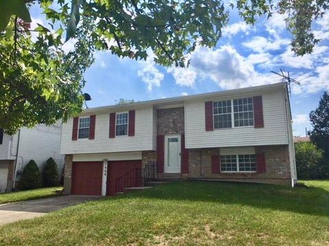 1446 Hazelgrove Dr, Cincinnati, OH 45240 photo 1