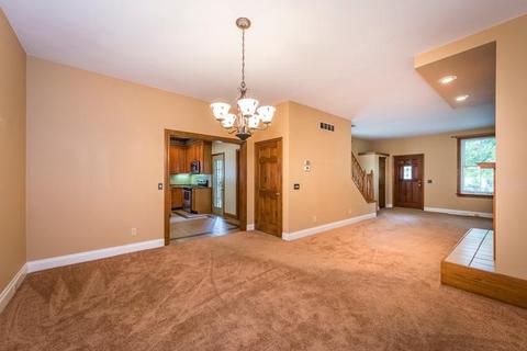 222 Cherokee Ave, Cincinnati, OH 45233 photo 8