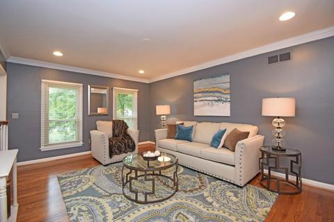 7770 Coldstream Woods Dr, Cincinnati, OH 45255 photo 3