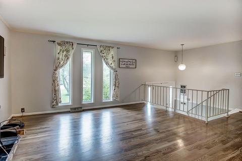 9510 Iris Dr, West Chester, OH 45241 photo 3