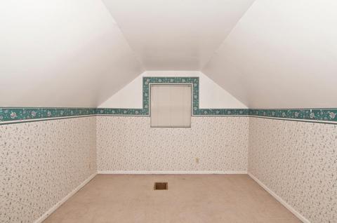2508 Garrison Dr, Cincinnati, OH 45231 photo 15