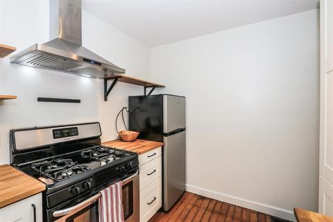 3825 Ebenezer Rd, Cincinnati, OH 45248 photo 8