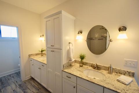 2604 Riverside Dr, Cincinnati, OH 45202 photo 13
