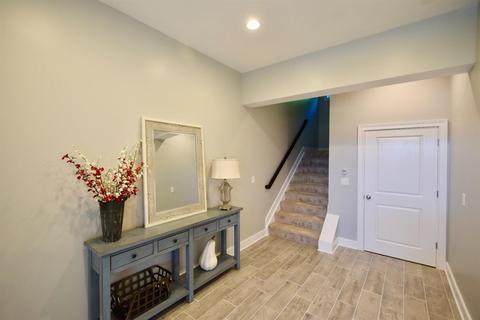 2604 Riverside Dr, Cincinnati, OH 45202 photo 5