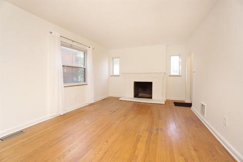 7028 Bramble Ave, Cincinnati, OH 45227 photo 4