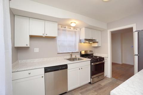 7028 Bramble Ave, Cincinnati, OH 45227 photo 10