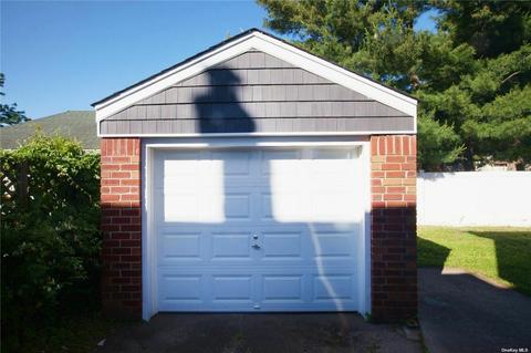 4306 Eileen Dr, Cincinnati, OH 45209 photo 6