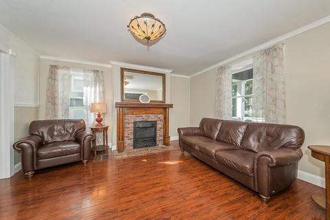4306 Eileen Dr, Cincinnati, OH 45209 photo 10