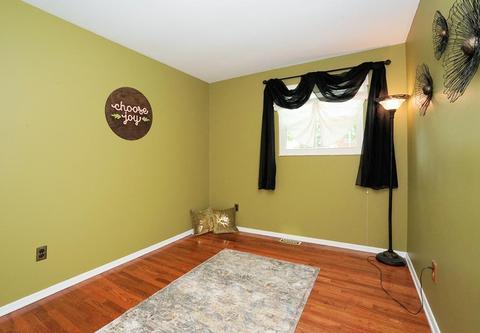 11575 Kenn Rd, Forest Park, OH 45240 photo 6