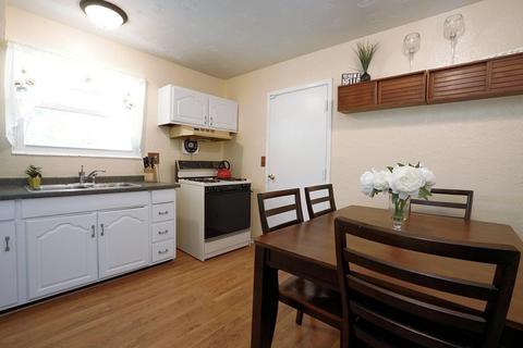 11575 Kenn Rd, Forest Park, OH 45240 photo 12