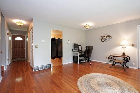 11575 Kenn Rd, Forest Park, OH 45240 photo 7