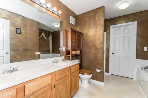 2136 Picketside Dr, Batavia, OH 45103 photo 13