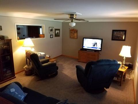 4507 Glenridge Dr, Cincinnati, OH 45245 photo 4