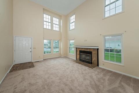 4605 Laurel View Dr, Cincinnati, OH 45244 photo 3