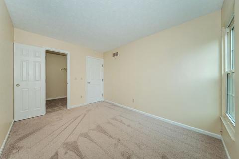 4605 Laurel View Dr, Cincinnati, OH 45244 photo 13