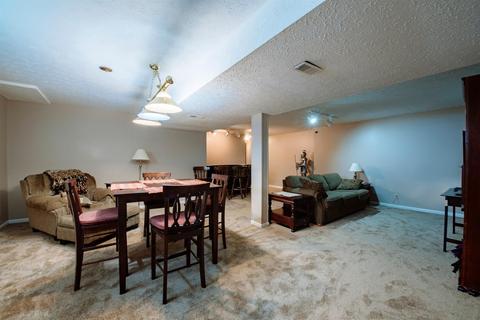 8357 Jakaro Dr, Cincinnati, OH 45255 photo 13