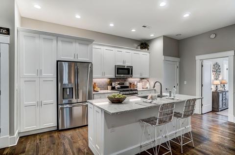 817 Broadway St #2, Cincinnati, OH 45202 photo 7