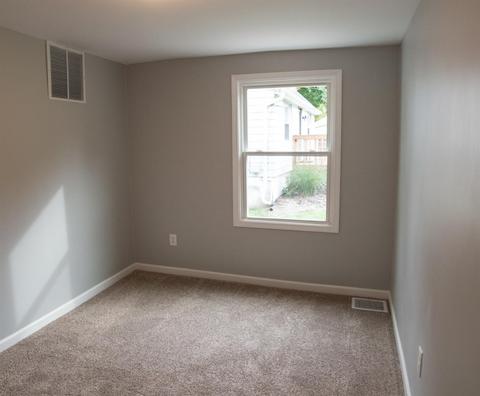 4002 Pharo Dr, Cincinnati, OH 45245 photo 17