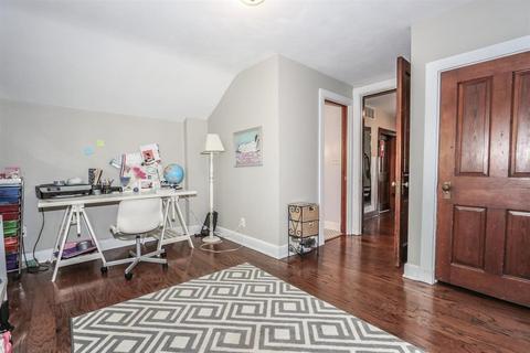 970 Lenox Pl, Cincinnati, OH 45229 photo 17