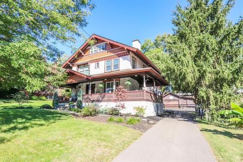 970 Lenox Pl, Cincinnati, OH 45229 photo 1