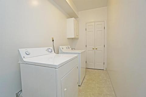 4908 Twinbrook Ct, Blue Ash, OH 45242 photo 19