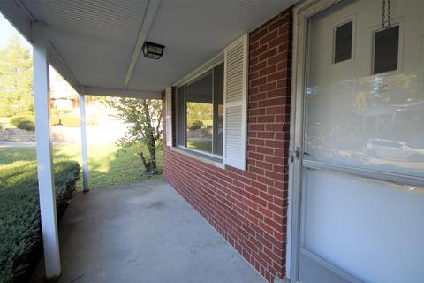 9770 Overview Ln, Cincinnati, OH 45231 photo 2