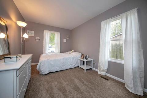 654 Chateau Dr, Cincinnati, OH 45244 photo 9