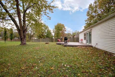 654 Chateau Dr, Cincinnati, OH 45244 photo 13