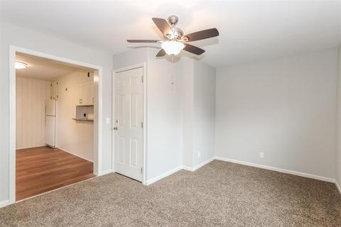 8323 St Clair Ave, Cincinnati, OH 45236 photo 5