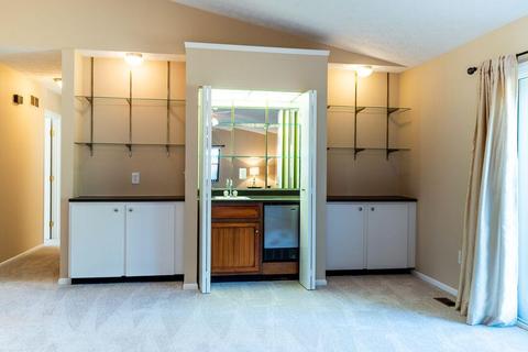 6560 Fields Ertel Rd, Cincinnati, OH 45249 photo 8