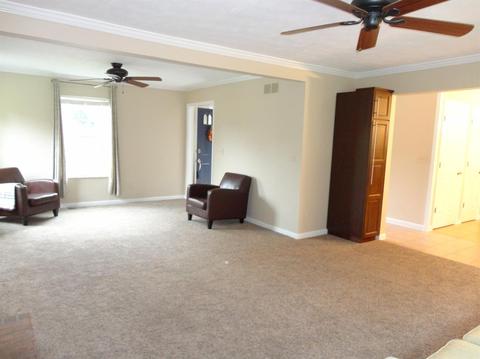 4351 Simca Ln, Cincinnati, OH 45211 photo 3