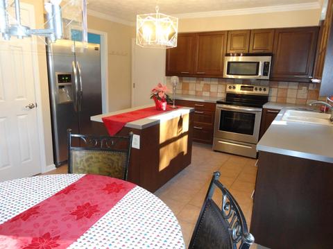 4351 Simca Ln, Cincinnati, OH 45211 photo 8