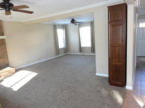 4351 Simca Ln, Cincinnati, OH 45211 photo 4